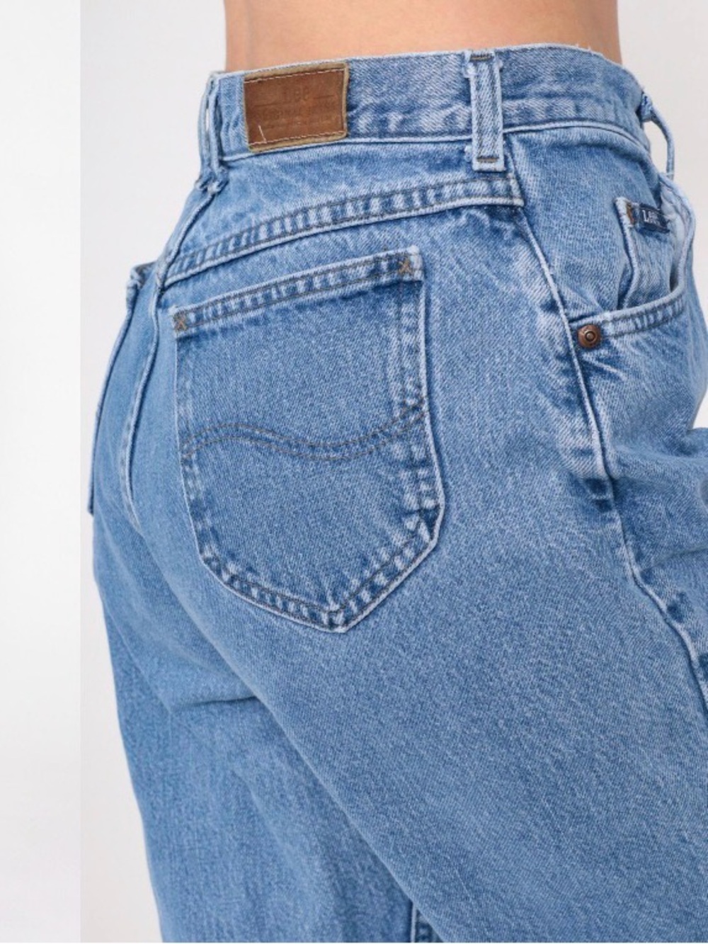 Vintage 90’s LEE High-Rise Light Blue Straight Tappered Jeans Size 18/20 W